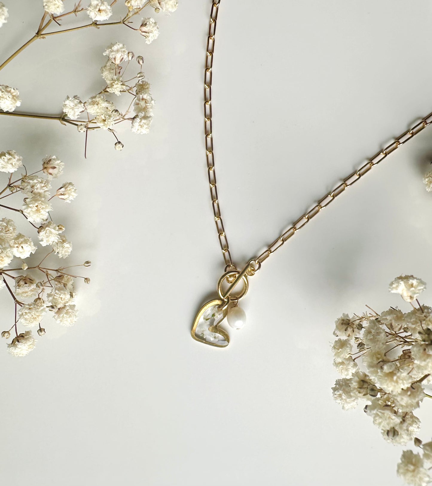 Pearly Charm Paperclip Necklace