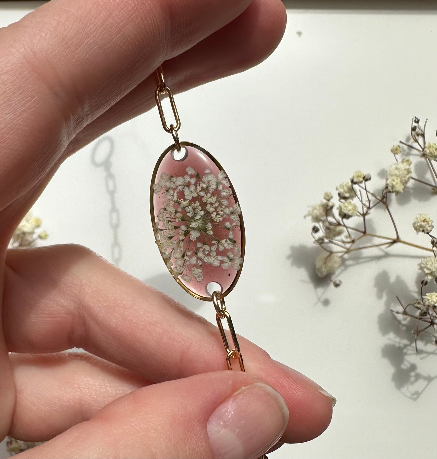 Queen Anne's Lace Oval Bracelet